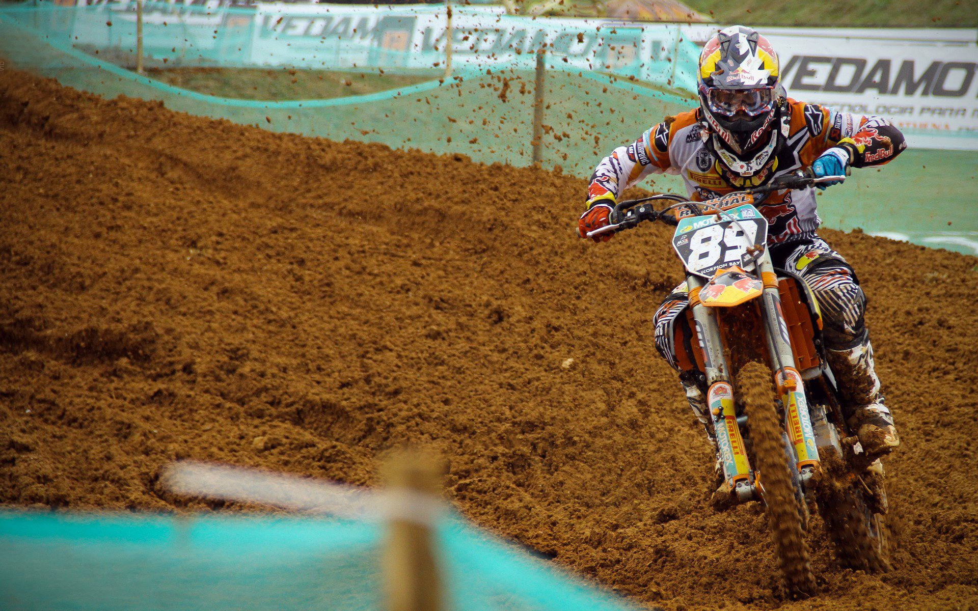 绿茵场上的鏖战，乒乓台前的高光—当德国足球遭遇韩国意志，马龙诠释何为王者